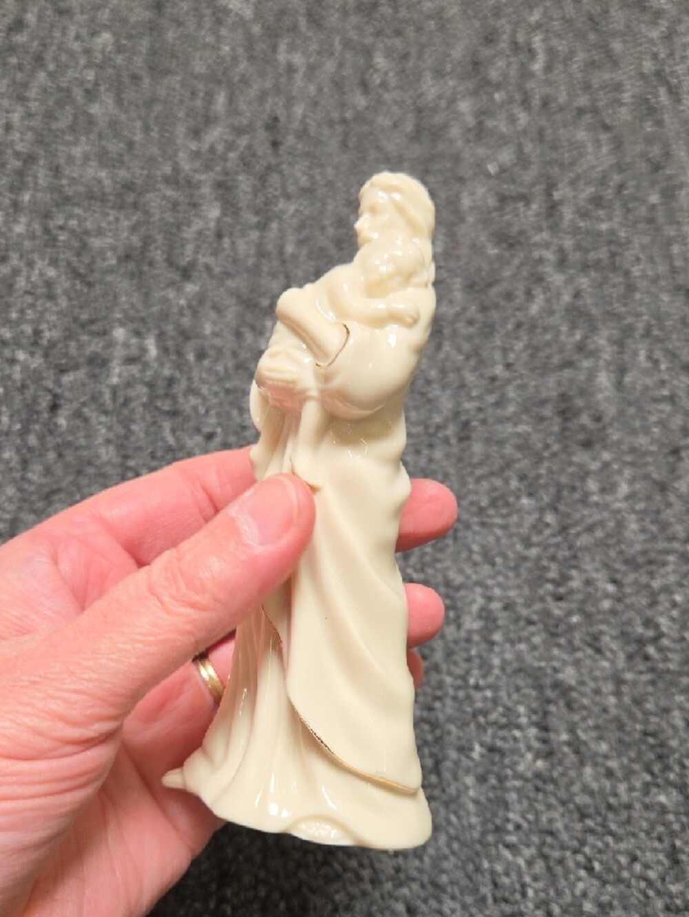Ivory Ceramic Figurine Statue for Home Art Decor - Picture 3 of 8